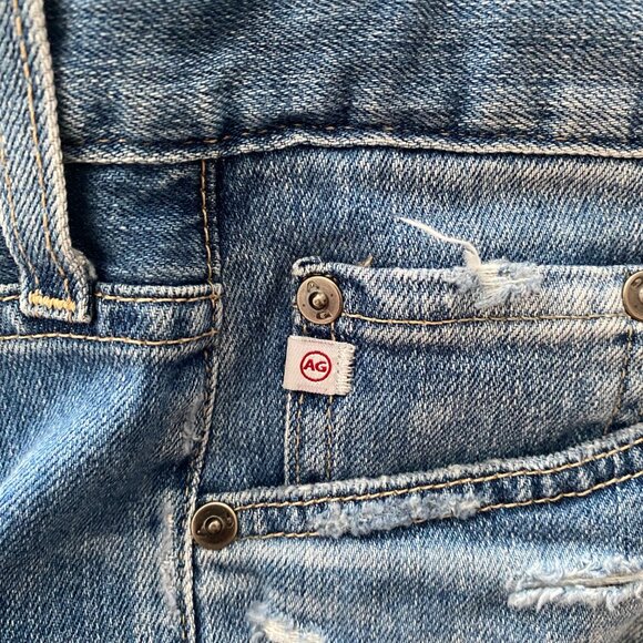 AG "Nikki" Relaxed Skinny Jean Shorts, size 27 - Picture 7 of 12